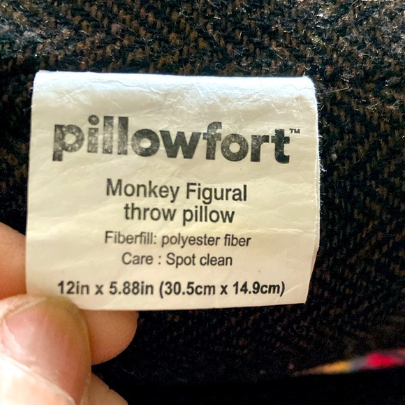 Soft toy monkey. 🐒 only used for decor. - Picture 5 of 5